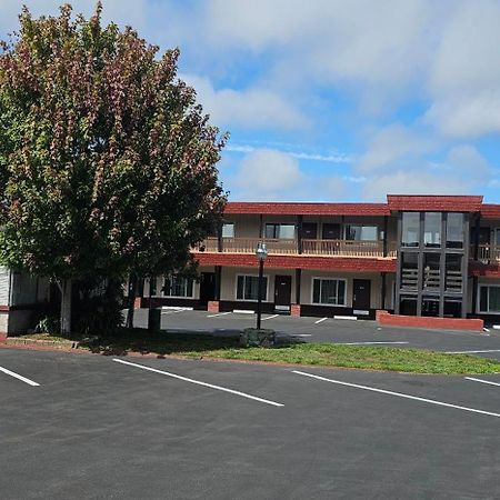 North Coast Inn クレセントシティ エクステリア 写真