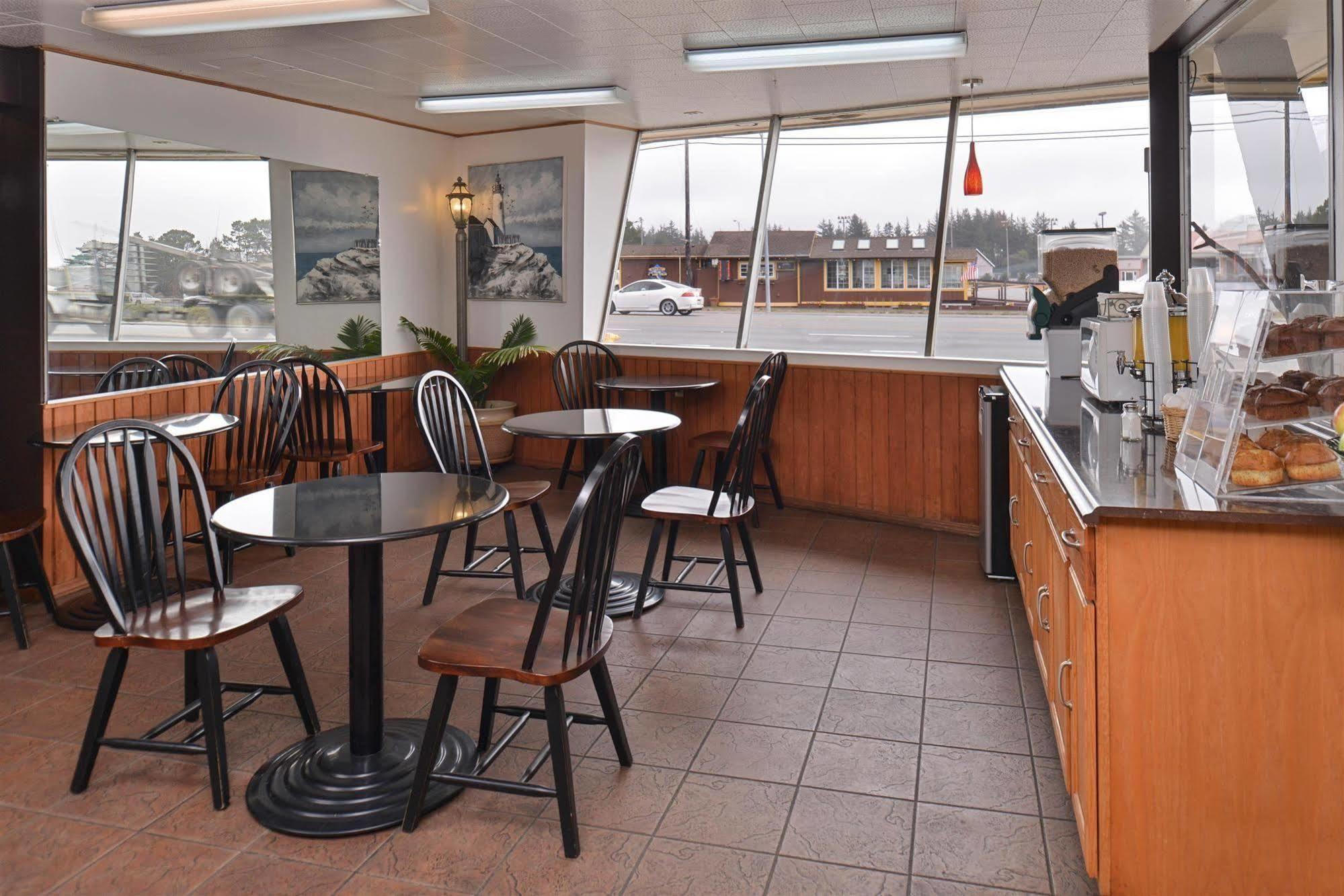 North Coast Inn クレセントシティ エクステリア 写真