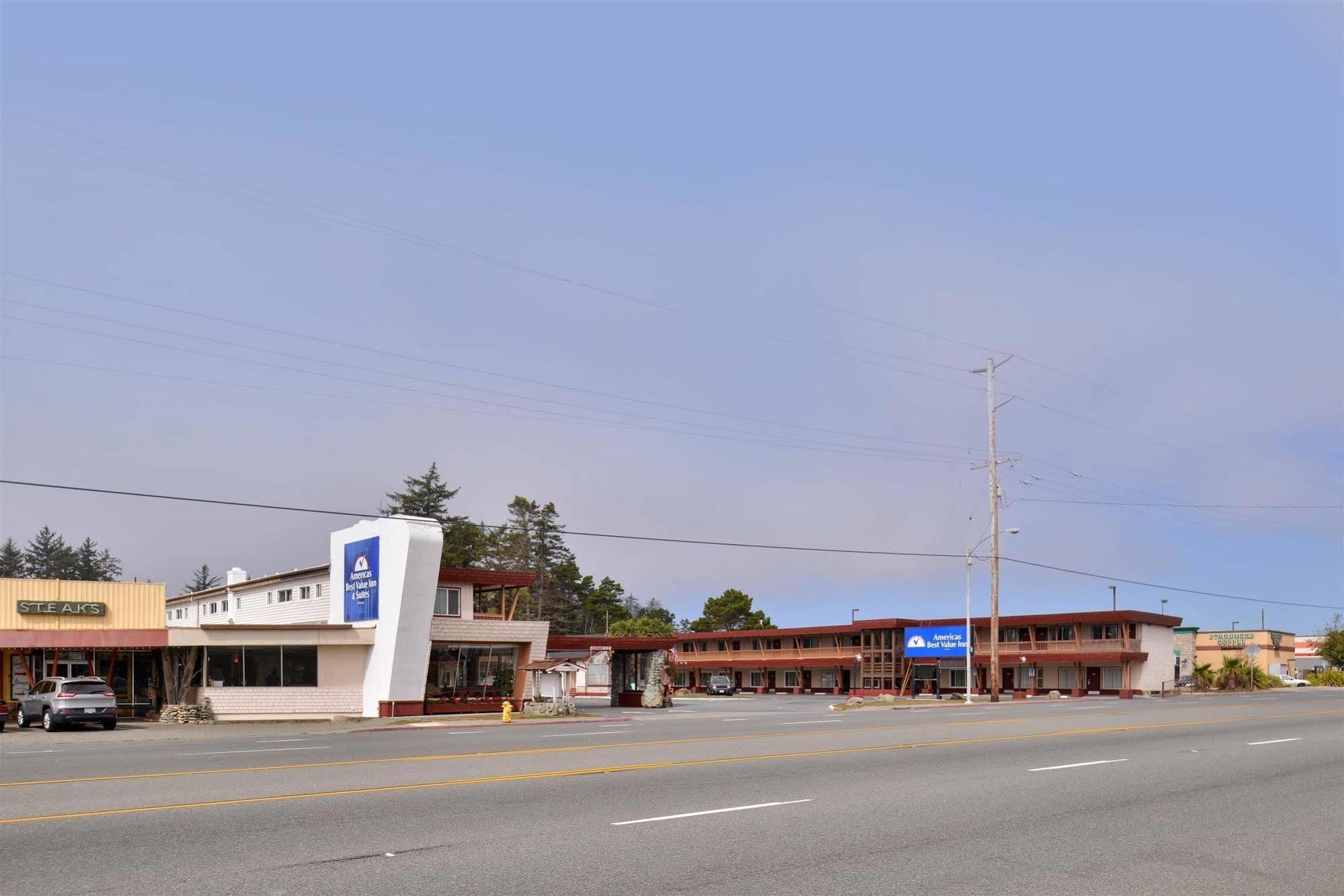 North Coast Inn クレセントシティ エクステリア 写真